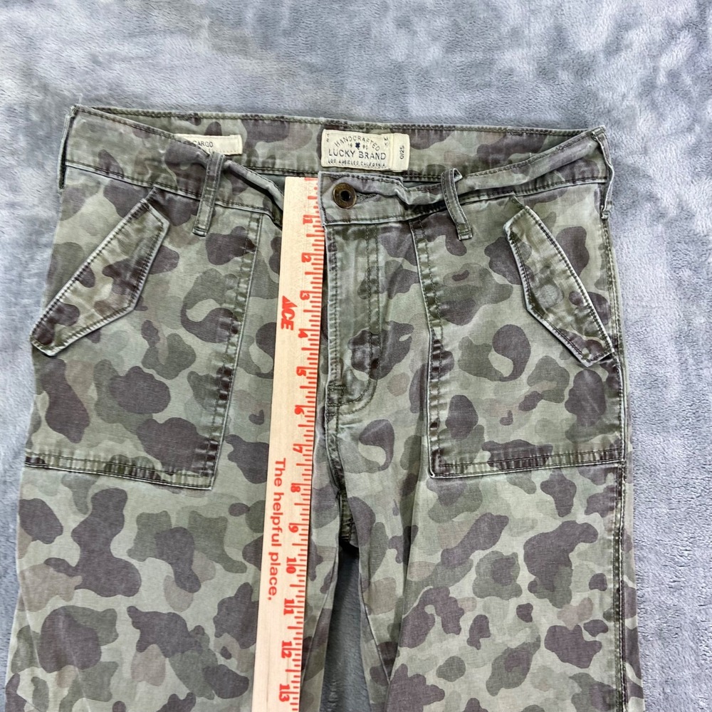 Lucky Brand The Cargo Pants Women's Size 0/25 Green Camo Cotton - Picture 7 of 10